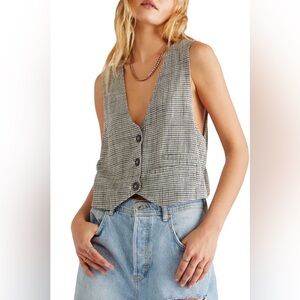 We the Free Heritage Check Crop Vest Women’s size Small